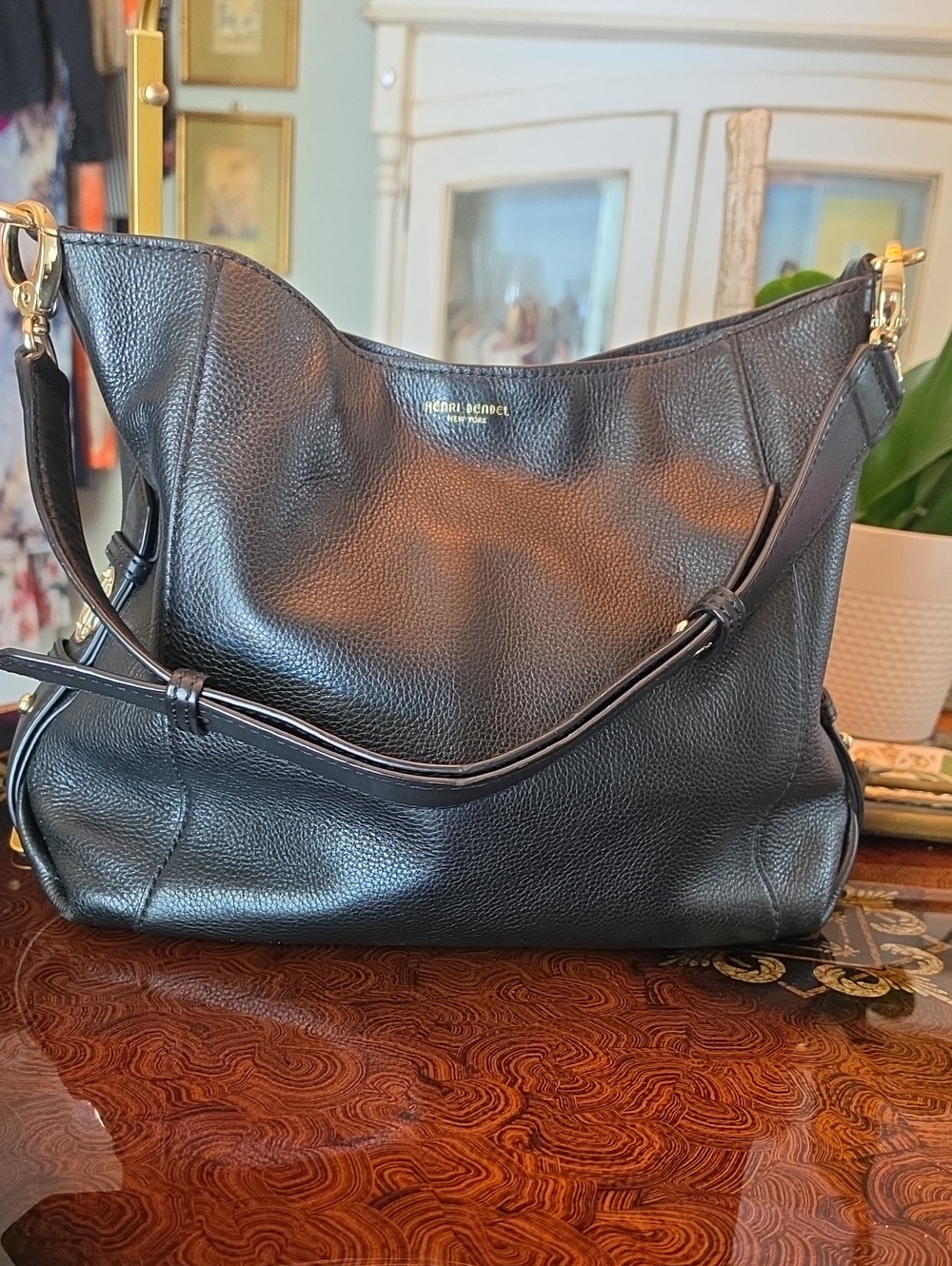 Henri Bendel Black Pebbled Leather Shoulder Bag Excellent Condition